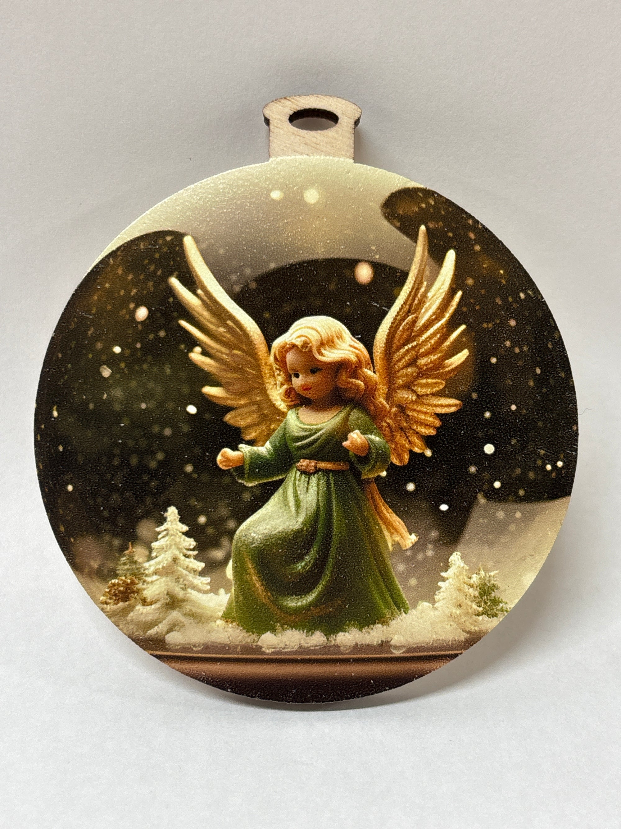 Angel with Gold Wings SG Ornament