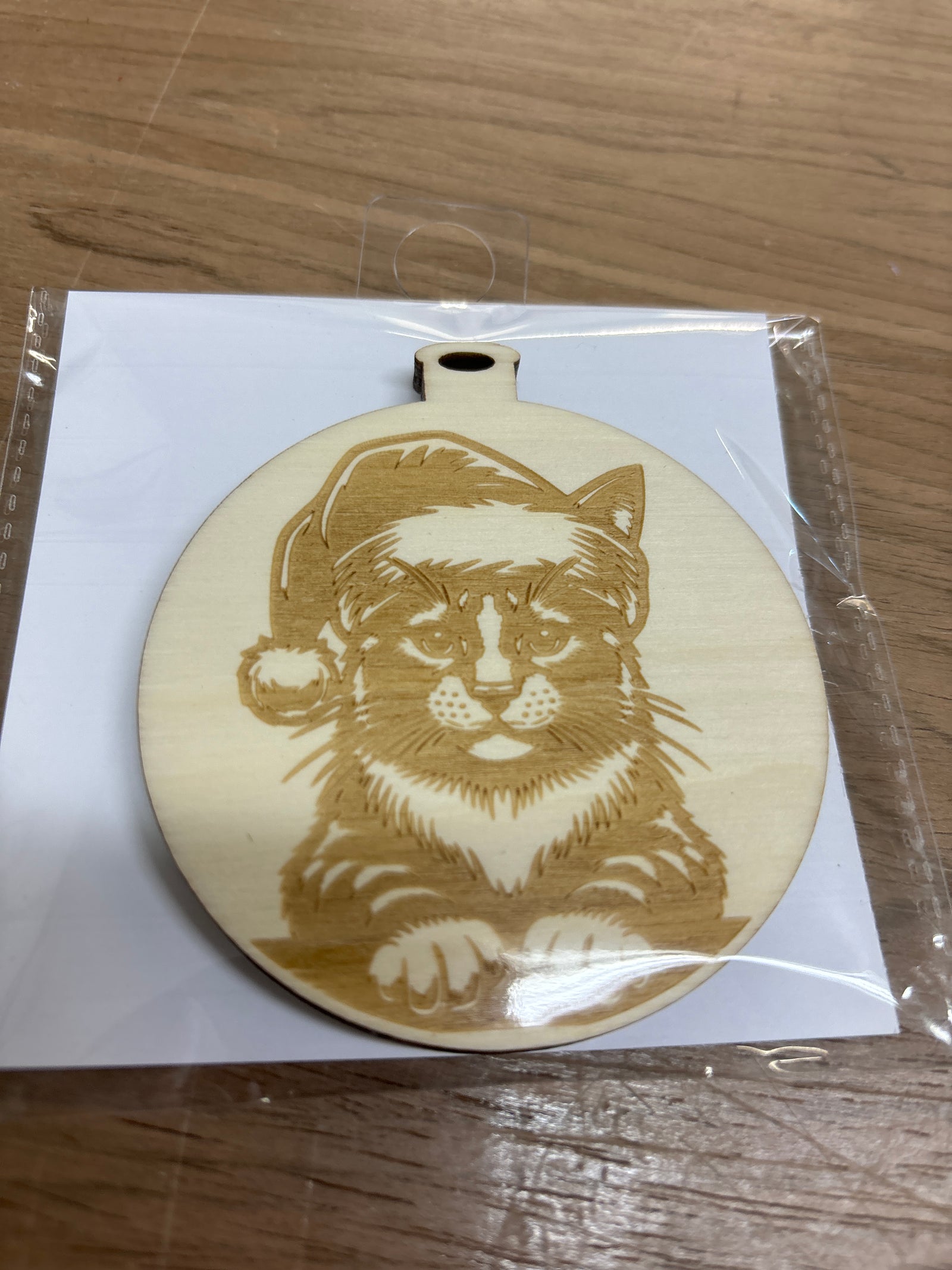 Kitty Ornament w_Santa hat