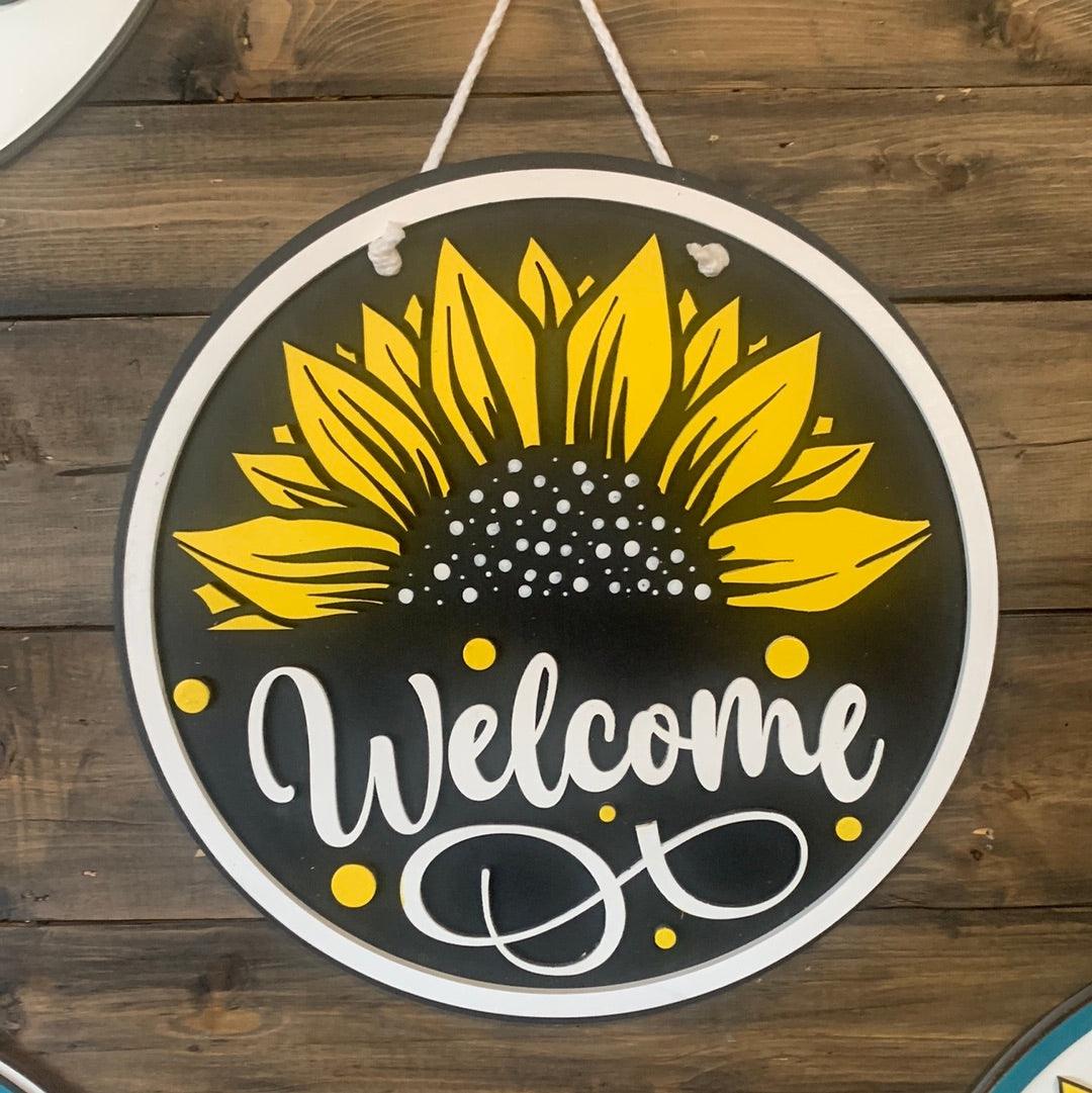 Welcome Simple Sunflower Door hanger - Northern Heart Designs