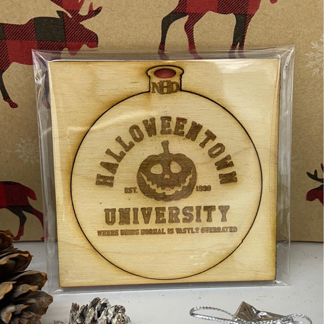 Halloween town ornament - Northern Heart Designs