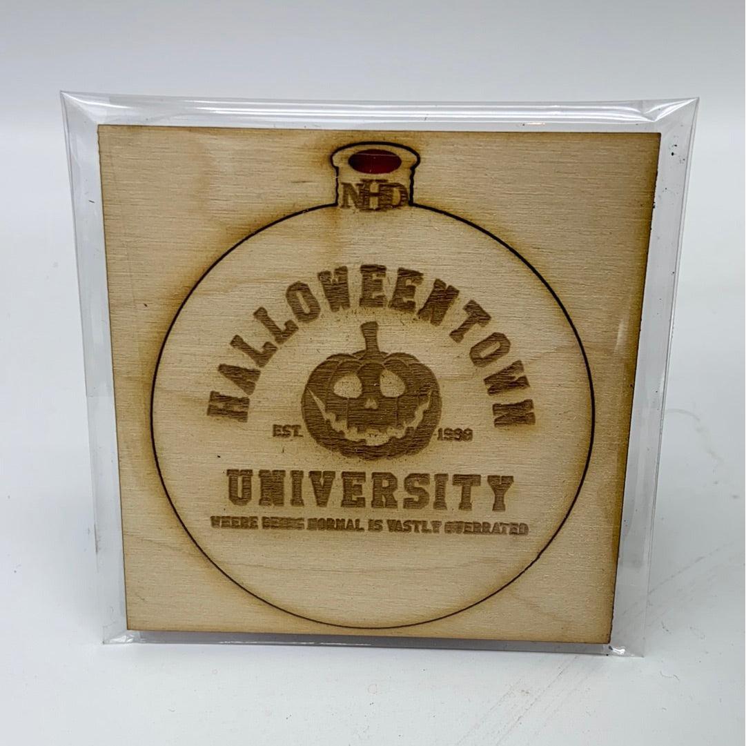 Halloween town ornament - Northern Heart Designs