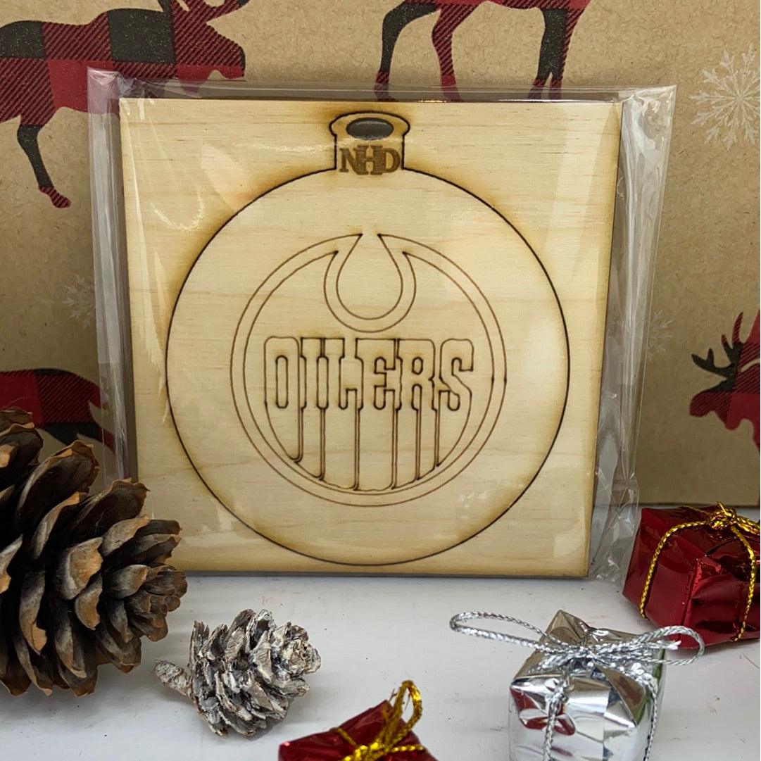 Oilers Ornament - Northern Heart Designs