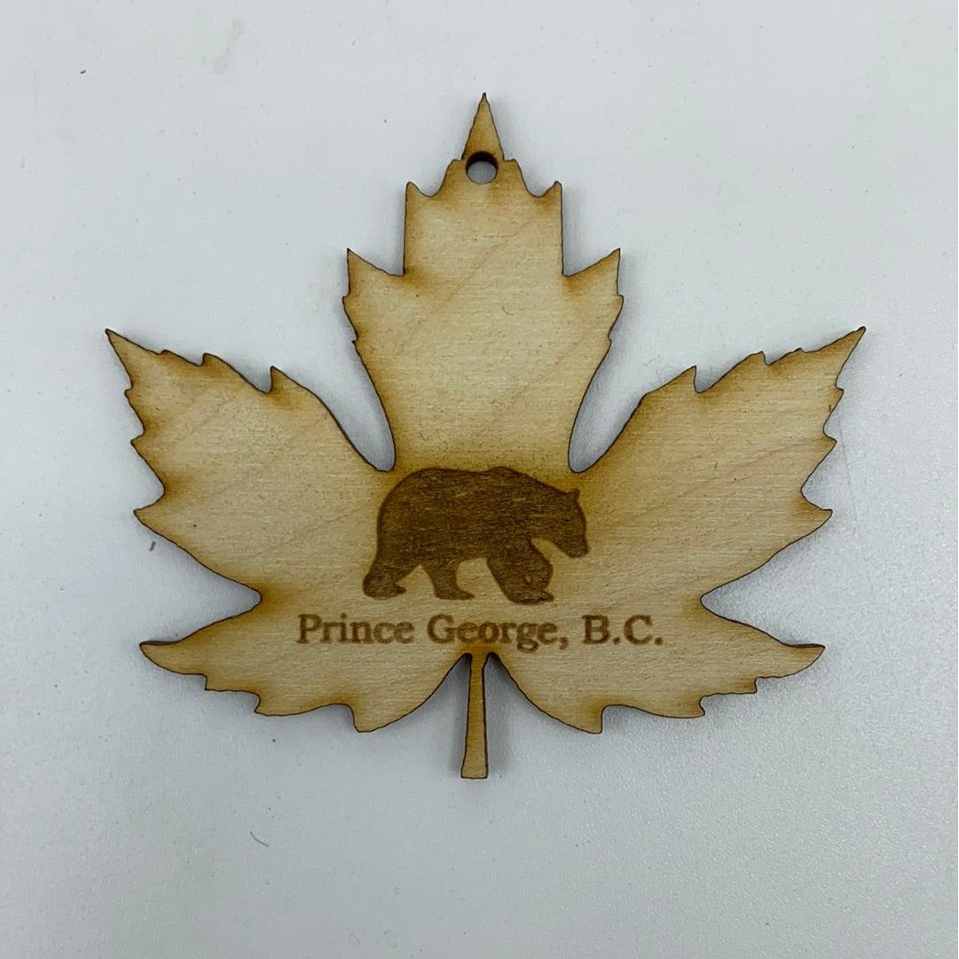 Pg ornament w/bear - Northern Heart Designs